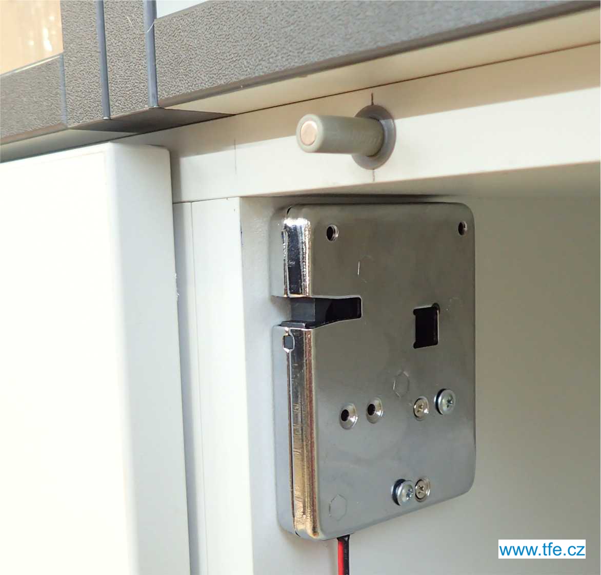 Skříňkový - šuplíkový elektrický zámek LCK12S8